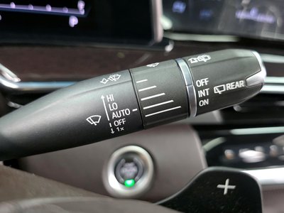 2021 Cadillac ESCALADE 5TH GENERATION — миниатюра 28