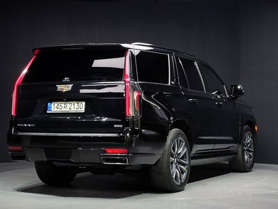 2021 Cadillac ESCALADE 5TH GENERATION 照片 3