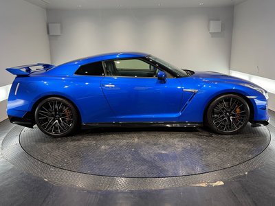 NISSAN GT-R - 9