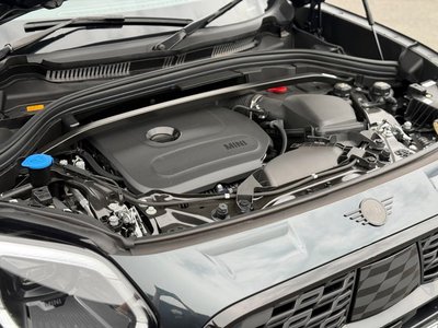 2024 MINI COOPER COUNTRYMAN — миниатюра 64