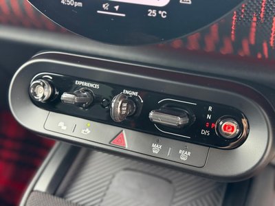 2024 MINI COOPER COUNTRYMAN — миниатюра 35