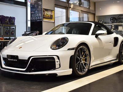 PORSCHE 911 - 1