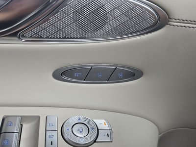صورة مصغرة 21 لـ 2023 Genesis GV70