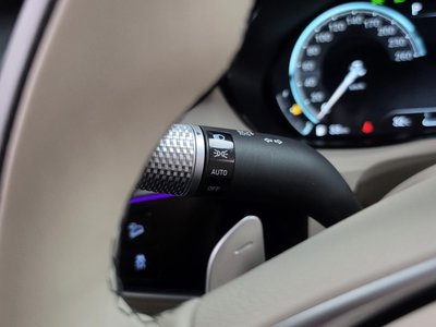 صورة مصغرة 30 لـ 2023 Genesis GV70