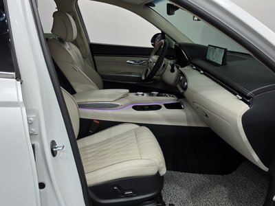 صورة مصغرة 16 لـ 2023 Genesis GV70
