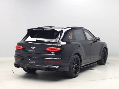 BENTLEY BENTAYGA - 5