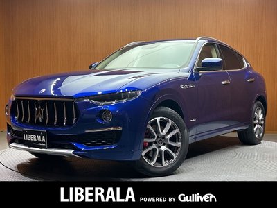 2020 Maserati LEVANTE photo 1