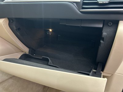 2020 Maserati LEVANTE — миниатюра 34
