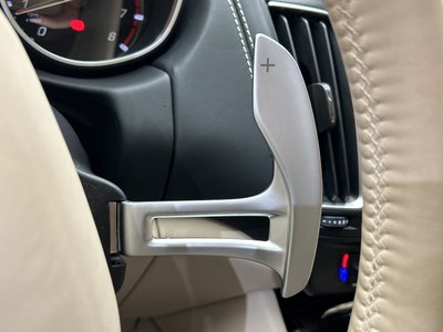 2020 Maserati LEVANTE — миниатюра 21