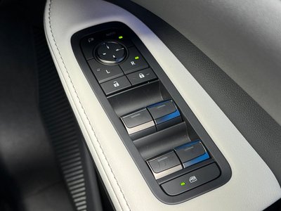 صورة مصغرة 55 لـ 2025 Lexus RX