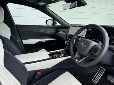 صورة مصغرة 79 لـ 2025 Lexus RX