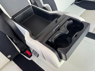 صورة مصغرة 63 لـ 2025 Lexus RX