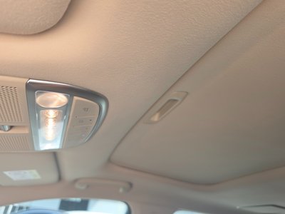 2020 Genesis G90 — миниатюра 14