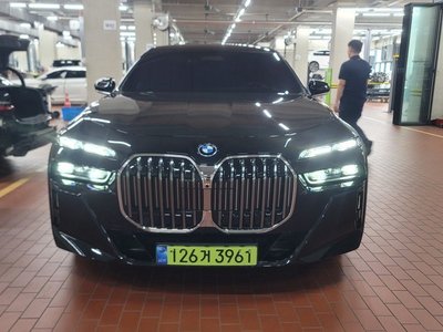 2026 BMW 7 SERIES 照片 2