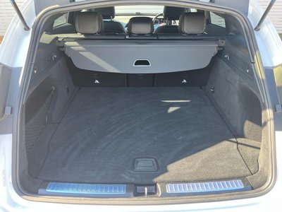 MERCEDES-BENZ EQC - 6