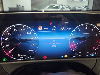 MERCEDES-BENZ E-CLASS - 6