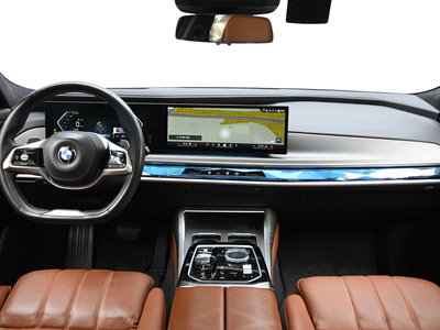2023 BMW 7 SERIES photo 4