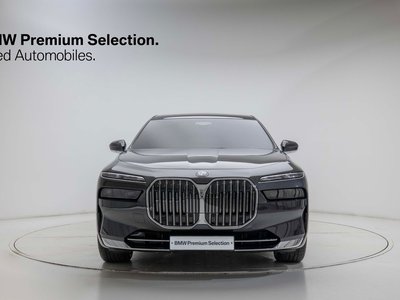 BMW 7 SERIES - 2