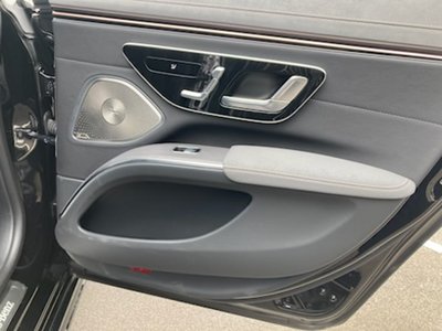 MERCEDES-BENZ EQS - 8