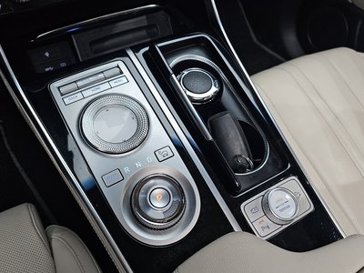 GENESIS GV80 - 9