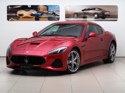 MASERATI GRANTURISMO - 1