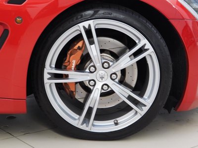 MASERATI GRANTURISMO - 6