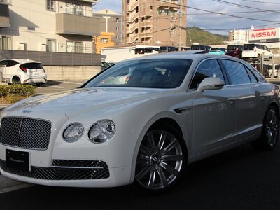 BENTLEY FLYING SPUR