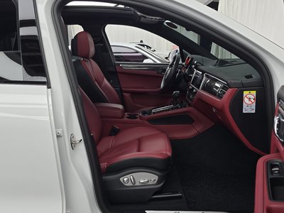 صورة مصغرة 16 لـ 2022 Porsche MACAN