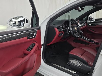 صورة مصغرة 13 لـ 2022 Porsche MACAN