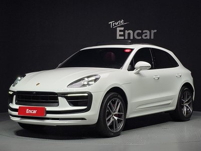 صورة 1 لـ 2022 Porsche MACAN