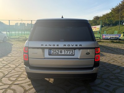 2018 LAND Rover RANGE ROVER photo 3