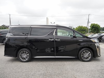2021 Toyota VELLFIRE — фото 9