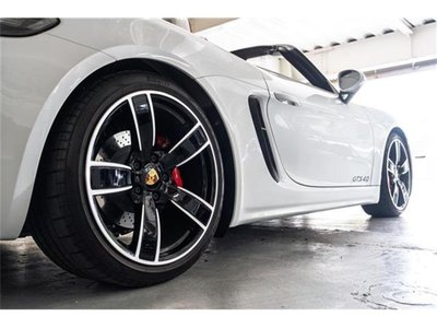 2021 Porsche 718 缩略图 24