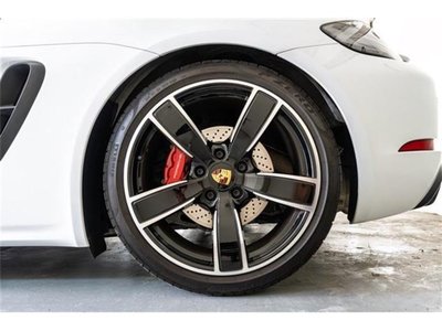 2021 Porsche 718 缩略图 29