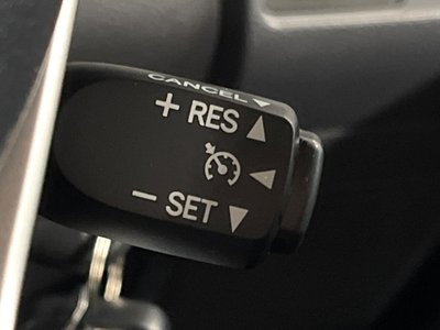 TOYOTA LAND CRUISER 70 - 4