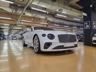 BENTLEY CONTINENTAL GT - 5