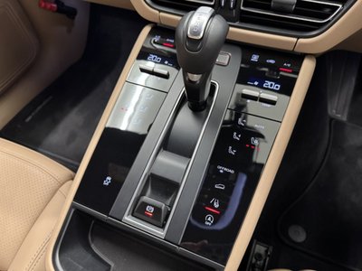صورة مصغرة 15 لـ 2023 Porsche MACAN