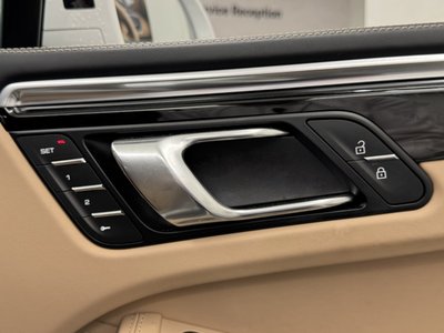 صورة مصغرة 17 لـ 2023 Porsche MACAN