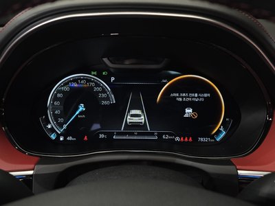 2022 Genesis GV70 — миниатюра 11