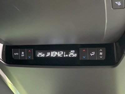 صورة مصغرة 57 لـ 2023 Toyota ALPHARD