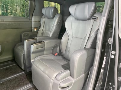 صورة مصغرة 61 لـ 2023 Toyota ALPHARD