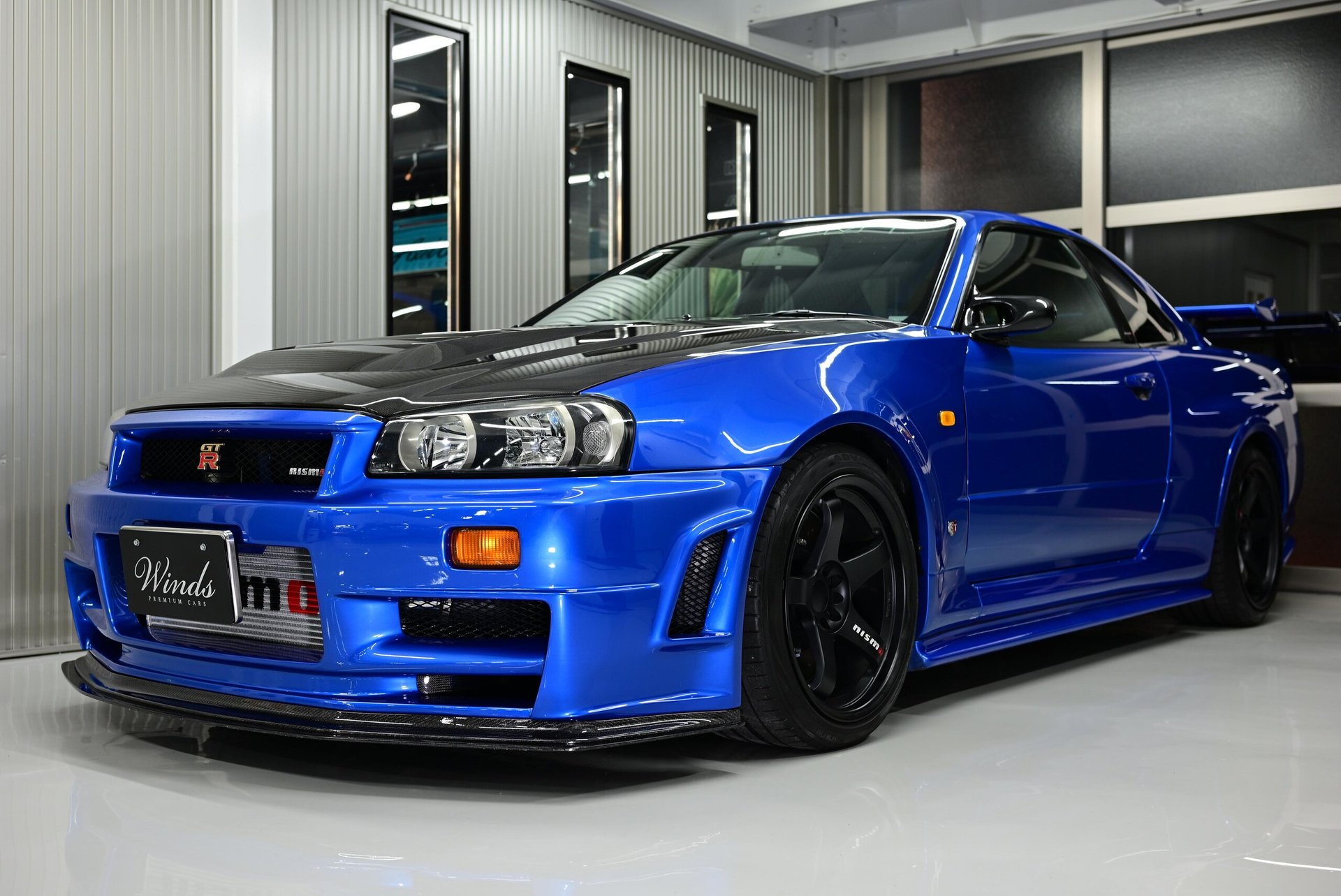 NISSAN SKYLINE GT-R - View 1