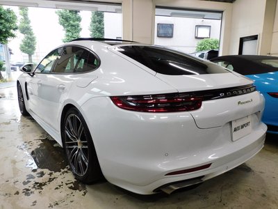 PORSCHE PANAMERA - 2