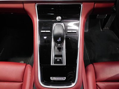 PORSCHE PANAMERA - 7