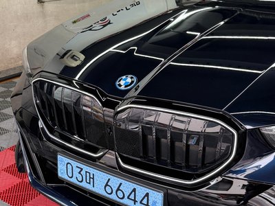 BMW I5 - 5