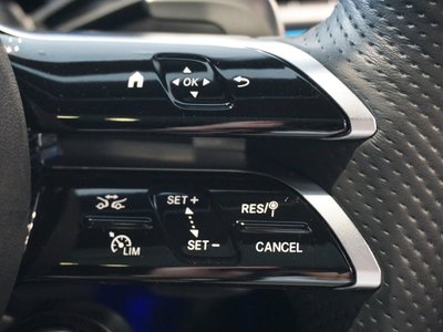 صورة مصغرة 54 لـ 2024 Mercedes-BENZ GLC AMG