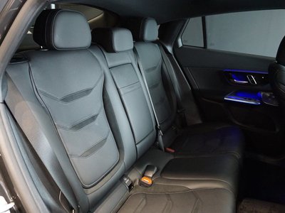 صورة مصغرة 19 لـ 2024 Mercedes-BENZ GLC AMG