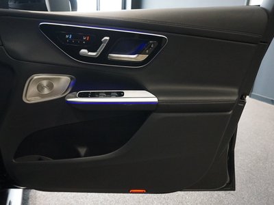 صورة مصغرة 31 لـ 2024 Mercedes-BENZ GLC AMG