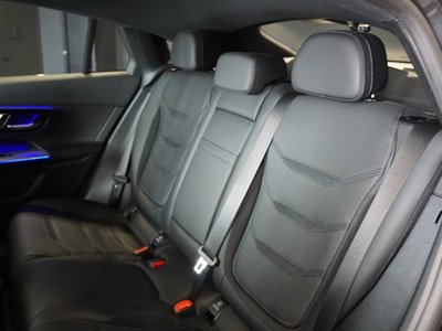 صورة مصغرة 22 لـ 2024 Mercedes-BENZ GLC AMG