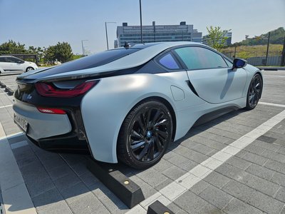 BMW I8 - 6
